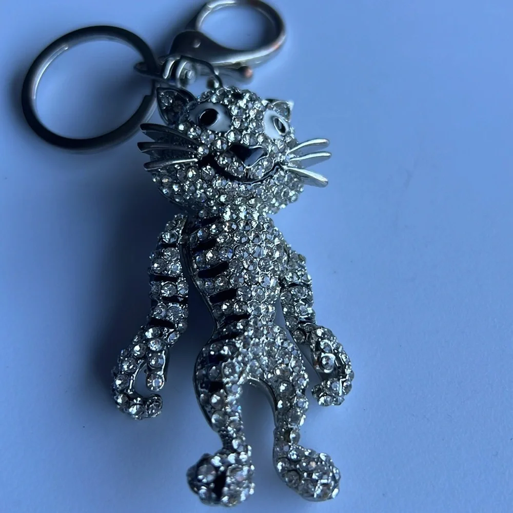 Sparkling Silver Cat Keychain